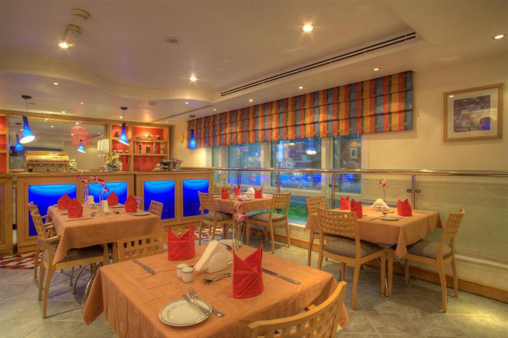 Al Diar Palm Hotel Apartments Abu Dhabi Restaurant photo